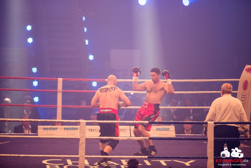 boxkampf-hueck-vs-kasniqi-16-11-2013_-0160